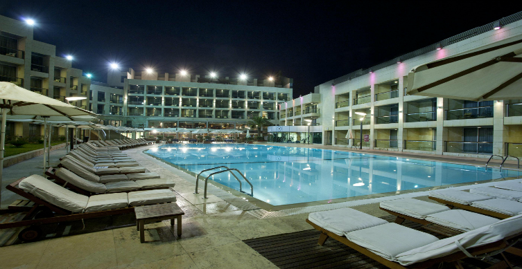 CORAL BEACH HOTEL & RESORT 5*