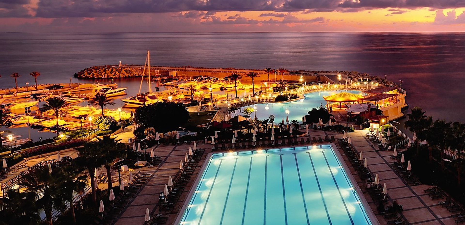 MÖVENPICK HOTEL & RESORT BEIRUT 5*